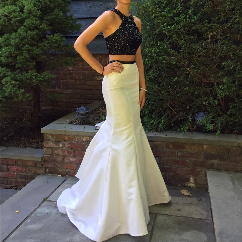 Sherri hill 2 piece dress 50034